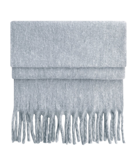 Fluffy scarf