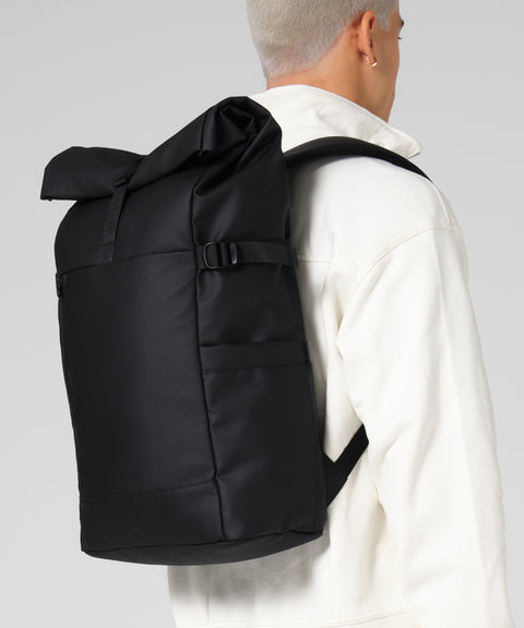 Everyday carry 25 litre roll-top backpack