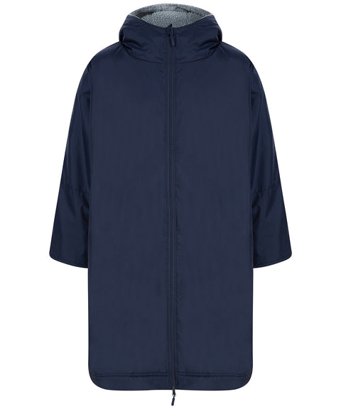 All-weather robe